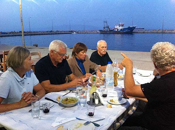 Segler Treffen in Chios.