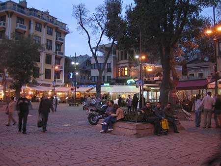 Istanbul, Ortaköy